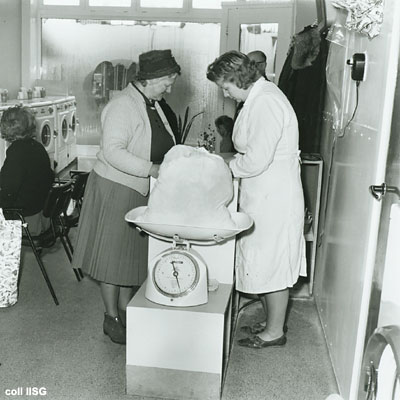 Laundresses, 1963
